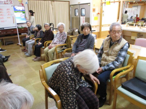 IMG 1468 600x450 - 少し早めのひな人形！！！
