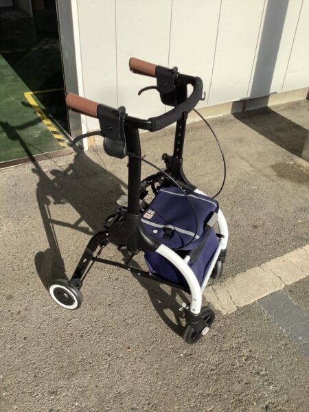 A9981654 4997 488D 8A9A ED7FE2AA620C 450x600 - 誰でも安全に駐車可能アイテム！
