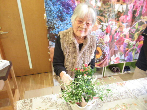 IMG 1532 600x450 - 伊賀CHデイ☆寄せ植え🌺【後半】☆