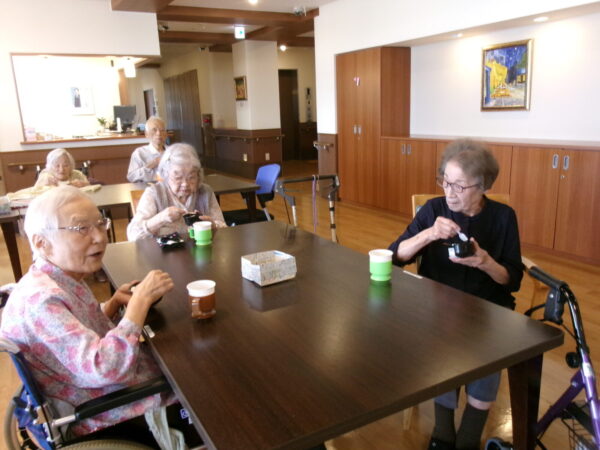 103 0912 600x450 - 父の日🥸おやつレク