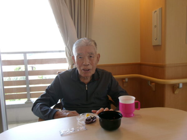 103 0921 600x450 - 父の日🥸おやつレク