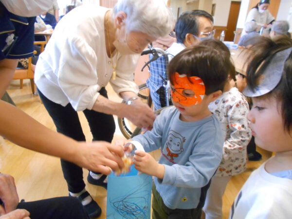 Happy Halloween🎃 12 600x450 - Happy Halloween🎃