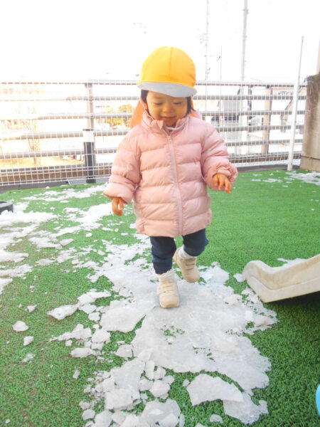 23 450x600 - 雪が降ってきた！！