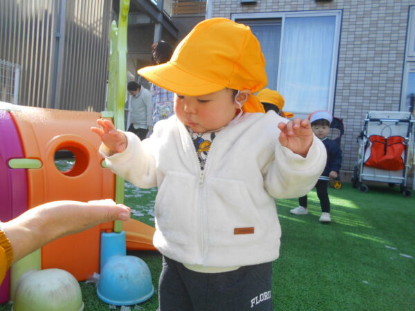 25 600x450 - 雪が降ってきた！！