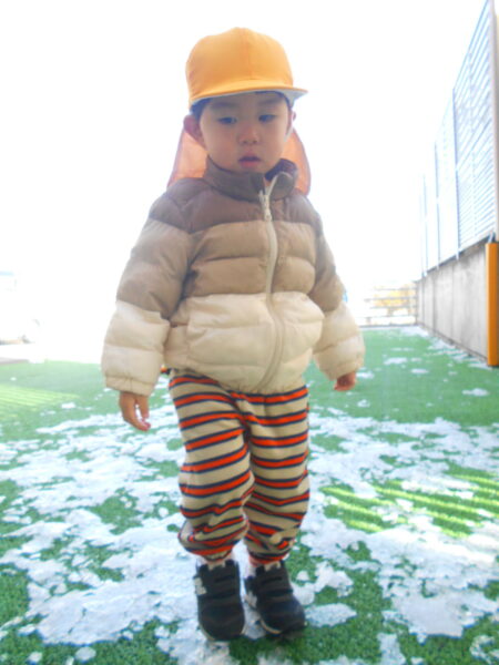 26 e1771458926290 450x600 - 雪が降ってきた！！