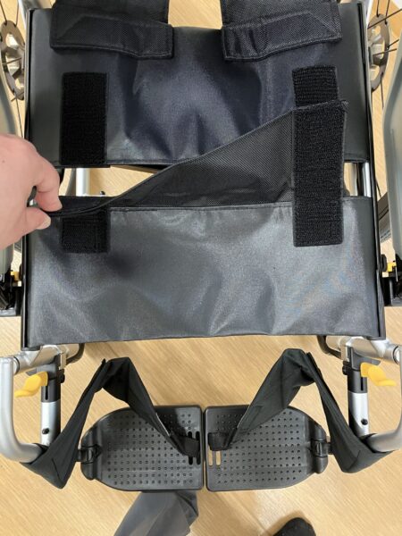 IMG 1290 1 450x600 - ～春の外出を快適に支える車いすのご紹介～