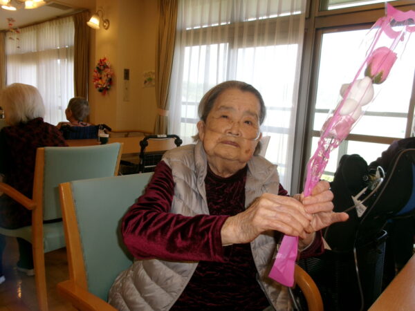 102 5399 600x450 - 4月お誕生日会🎂