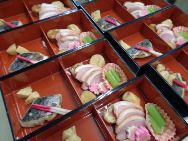 DSC08957 600x450 - 行事食『春の松花堂弁当🍱✨』