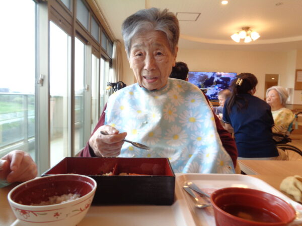 DSC08988 600x450 - 行事食『春の松花堂弁当🍱✨』