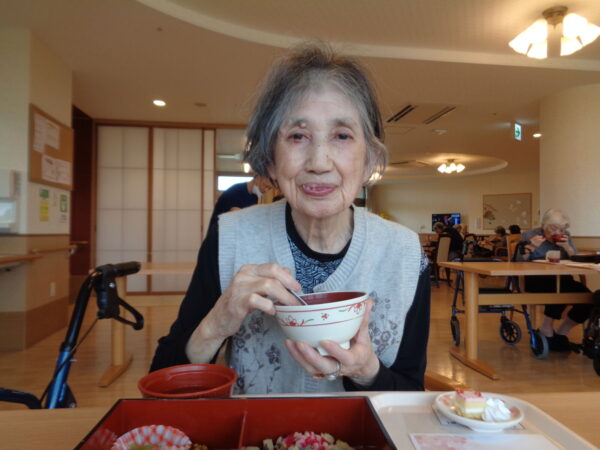 DSC08995 600x450 - 行事食『春の松花堂弁当🍱✨』