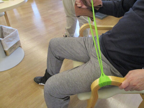 IMG 0071 600x450 - いろんなアイテムで楽しく運動