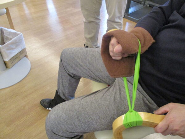 IMG 0072 600x450 - いろんなアイテムで楽しく運動