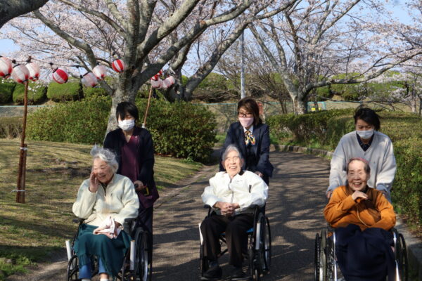 IMG 1241 600x400 - 平尾山カルチャーパークでお花見
