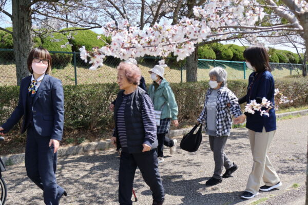 IMG 1280 600x400 - 平尾山カルチャーパークでお花見