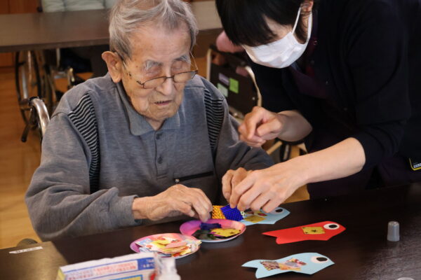 IMG 13160 600x400 - 鯉のぼり作り