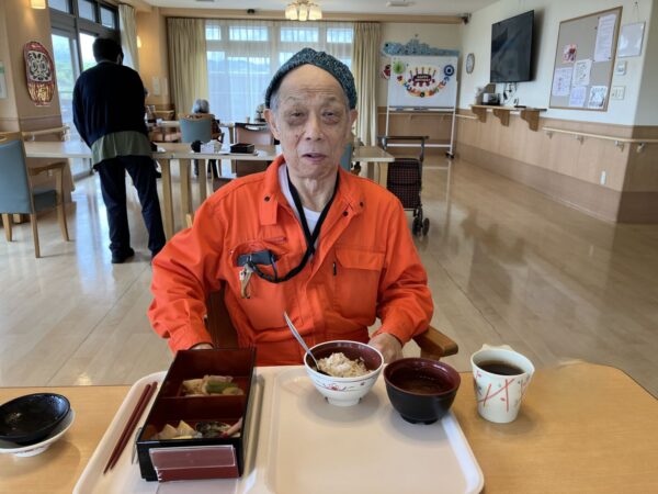 IMG 1321c 600x450 - いつもと一味違ったお昼ご飯