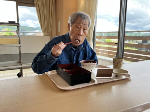 IMG 1324 600x450 - いつもと一味違ったお昼ご飯