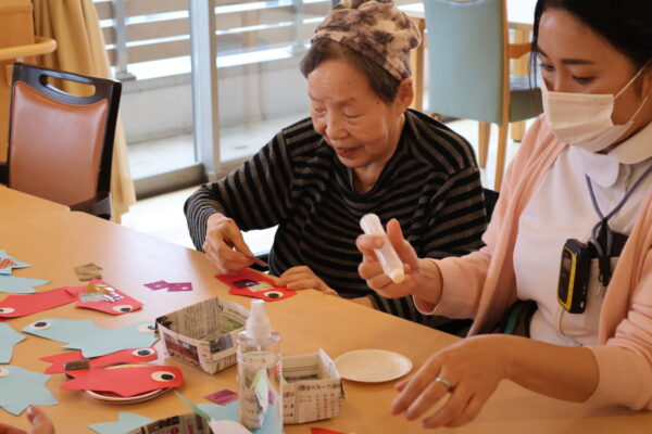 IMG 1326 600x400 - 鯉のぼり作り