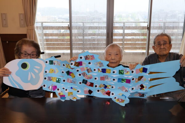 IMG 1360 600x400 - 鯉のぼり作り