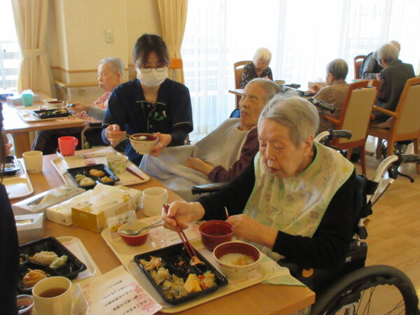 IMG 6067 600x450 - 4/8 ナリコマ行事食でした！！