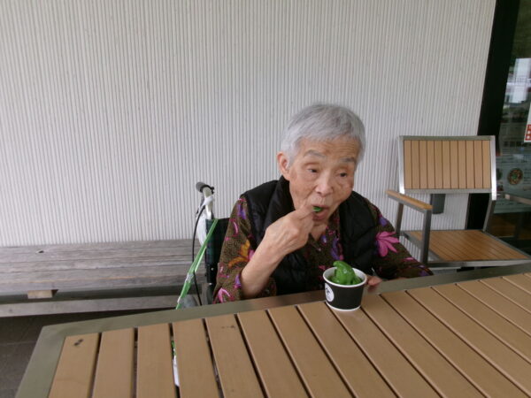 102 5657 600x450 - 道の駅 お茶の京都 みなみやましろ村へ🍵