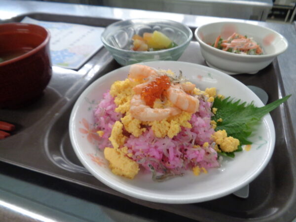 6月行事食あじさい寿司御膳✨ DSC09296 600x450 - 6月行事食あじさい寿司御膳✨