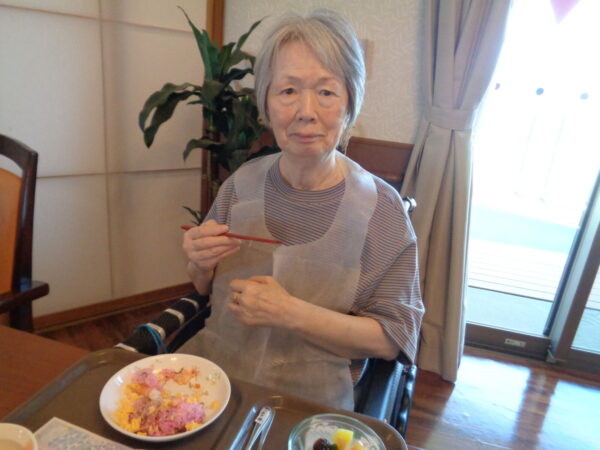 6月行事食あじさい寿司御膳✨ DSC09307 600x450 - 6月行事食あじさい寿司御膳✨