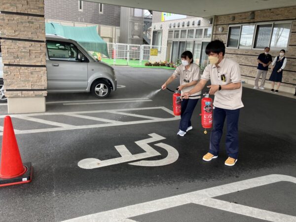 IMG 1560 600x450 - 消防訓練