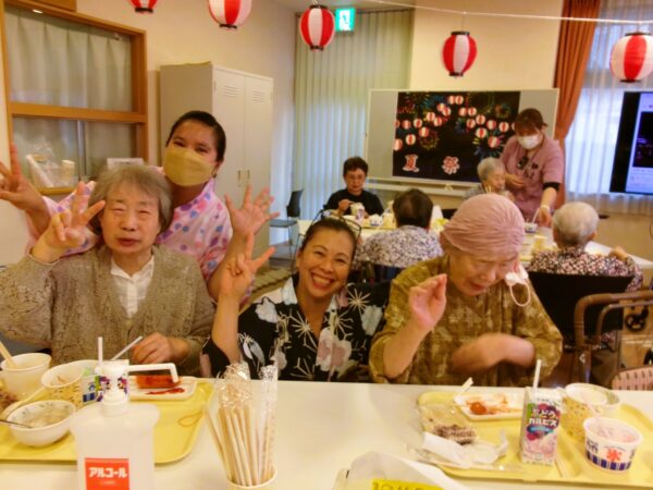 102 5890 600x450 - 伊賀市花火大会🎆伊賀ケアホーム夏祭り🌻