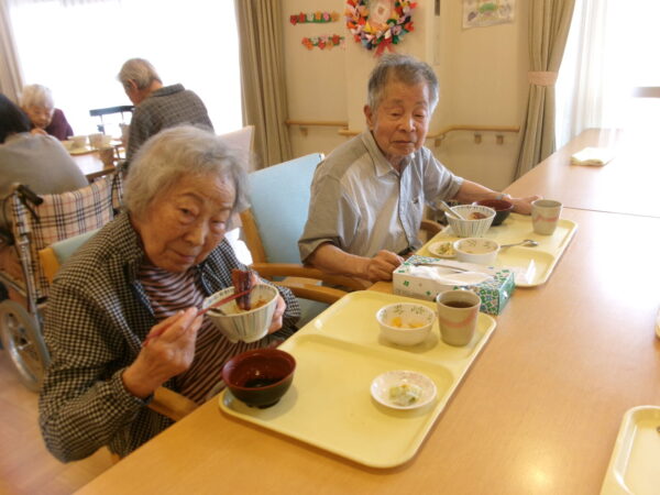 102 5918 1 600x450 - 暑さを吹き飛ばせ！！！行事食
