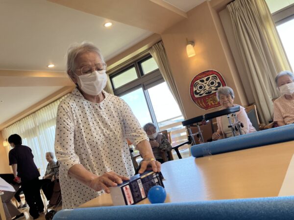 IMG 1681 600x450 - コロコロ卓球で真剣勝負