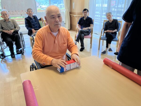 IMG 1691 600x450 - コロコロ卓球で真剣勝負