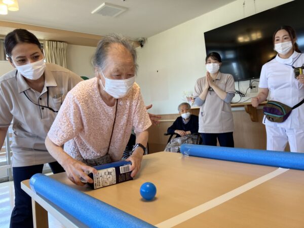 IMG 1740 600x450 - コロコロ卓球で真剣勝負