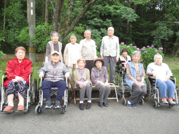 IMG 1749 600x450 - 伊賀CHデイ☆手芸『お地蔵様』作りとあじさい見物ツアー☆
