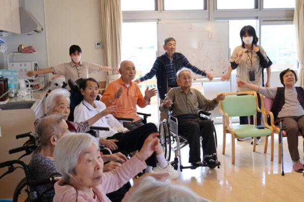 IMG 1816 600x400 - コロコロ卓球で真剣勝負