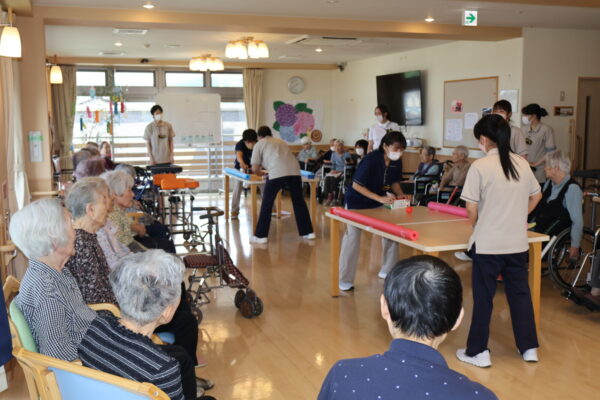 IMG 1820 600x400 - コロコロ卓球で真剣勝負