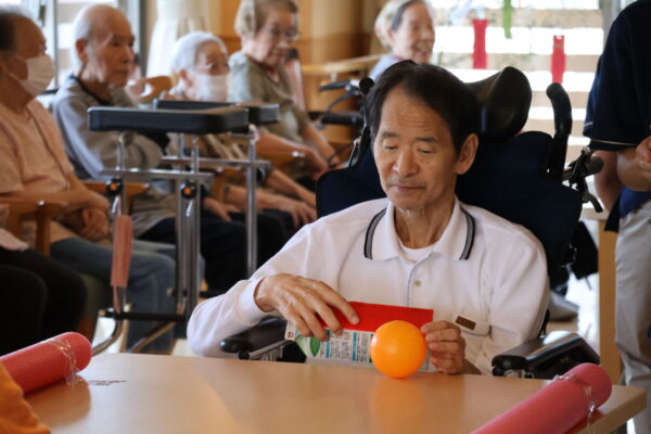 IMG 1830 600x400 - コロコロ卓球で真剣勝負
