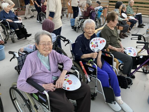 IMG 2093 600x450 - 東町納涼花火大会