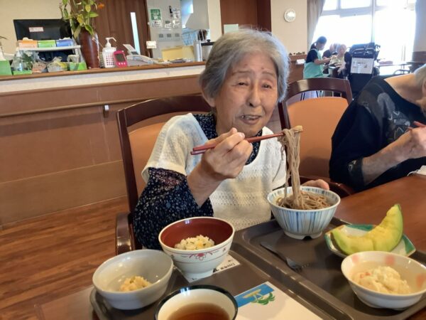 夏の行事食を提供しました🍈 IMG 0196 600x450 - 夏の行事食を提供しました🍈