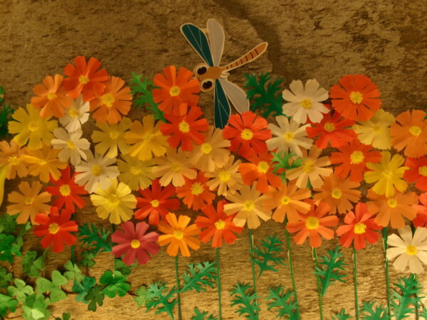 102 6082 600x450 - 9月の壁画🐞