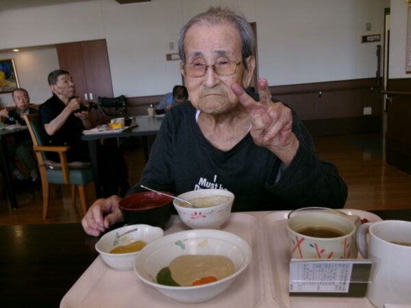 103 2688 600x450 - 行事食