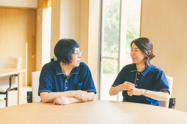 対談企画「chao!」 憩いの里四日市ケアホーム・若林さん&出口さん編 20260820 045 L2015009 L2022052 600x400 - 対談企画「chao!」 憩いの里四日市ケアホーム・若林さん&出口さん編
