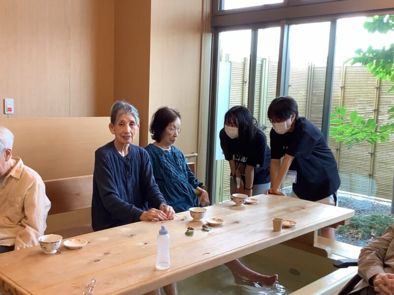 IMG 0158 800x600 - 中学校の生徒さんが職場体験に来てくれました！