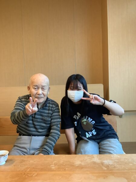 中学校の生徒さんが職場体験に来てくれました! IMG 0338 450x600 - 中学校の生徒さんが職場体験に来てくれました!