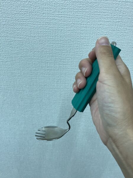 自助具のスプーン IMG 1378 450x600 - 自助具のスプーン