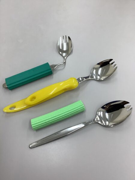 IMG 2957 450x600 - 自助具のスプーン