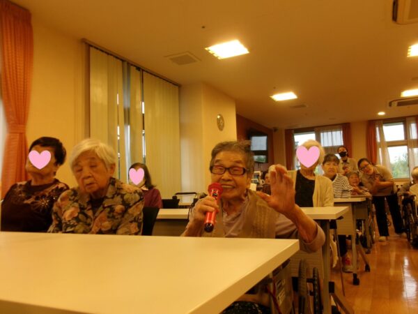 3d8c020e27060c2e34bc6f2c8d759f93 600x450 - カラオケ🎤レク