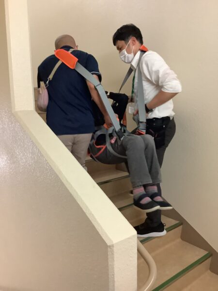 避難訓練を行いました IMG 0638 450x600 - 避難訓練を行いました