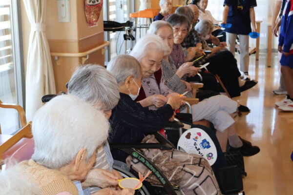 IMG 1944 600x400 - 運動レクで体を動かしましょう！！
