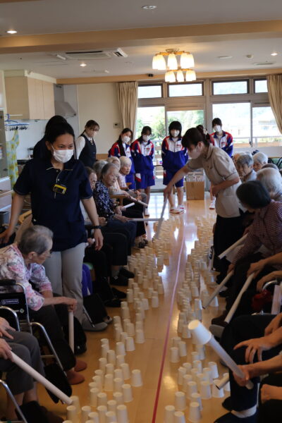 IMG 1959 400x600 - 運動レクで体を動かしましょう！！
